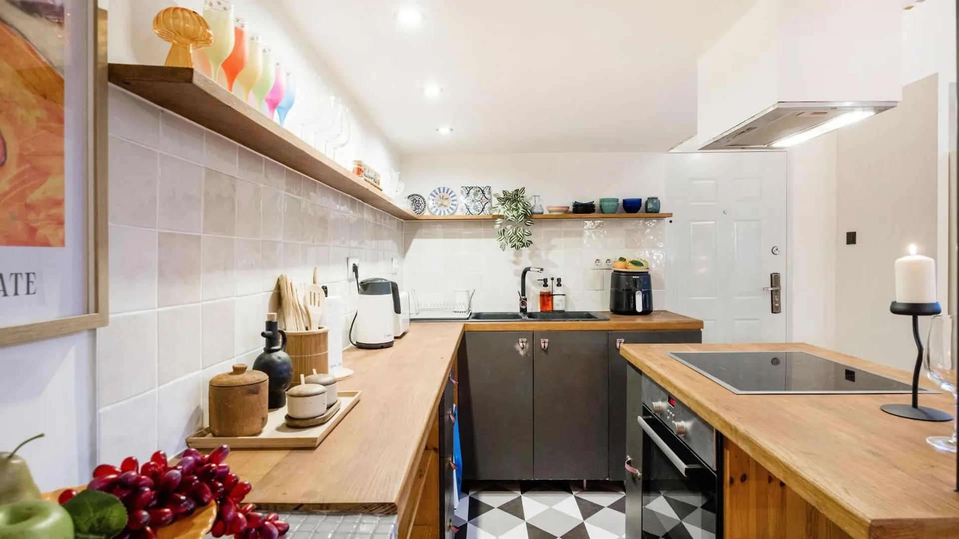 Spacious 5Br Retreat For 16 By Dohany Synagogue & Fashion St Budapest